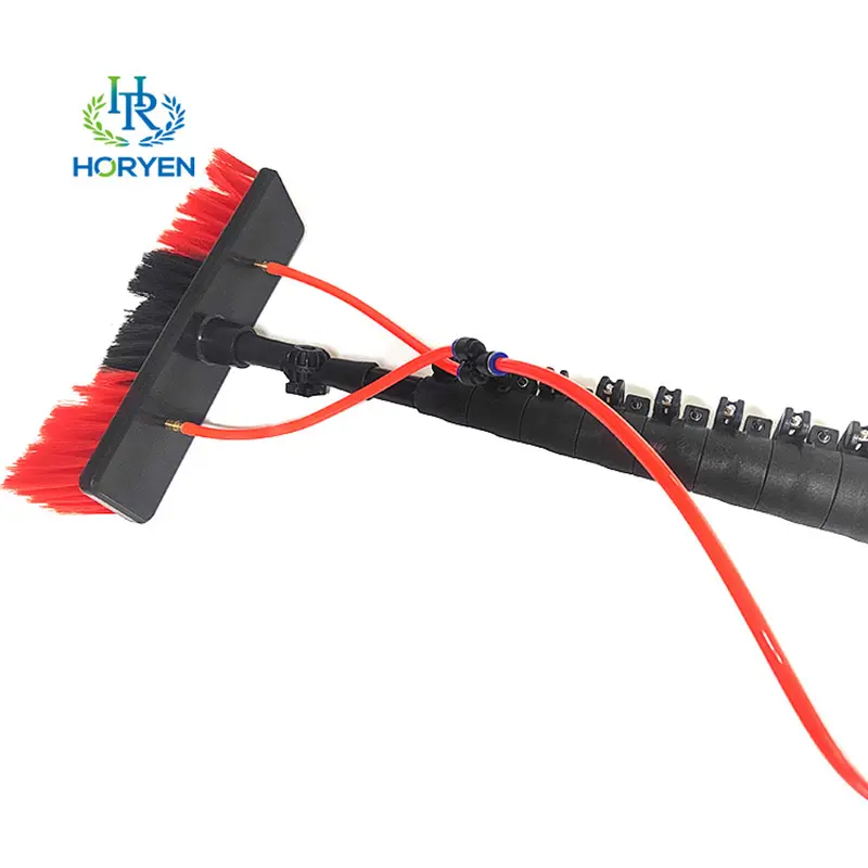 Carbon fiber telescopic water fed pole 5.jpg