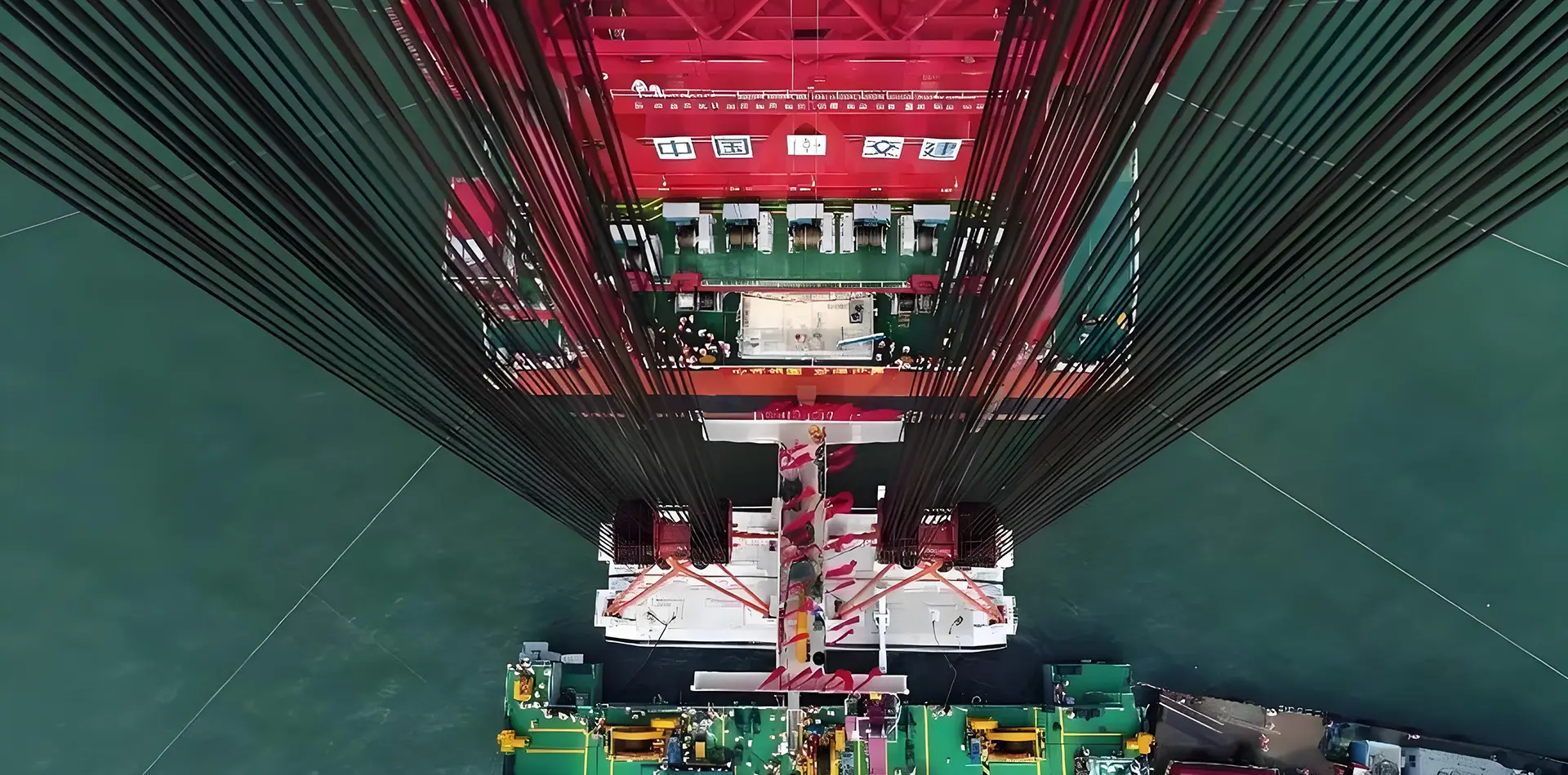 Final Joint of Submarine Tunnel of Hong Kong Zhuhai Macao Bridge Island Tunnel Project