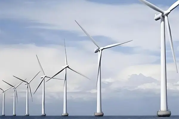 Wind turbine blades