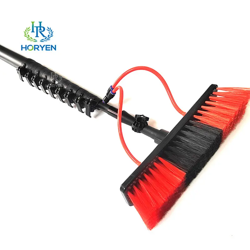 Carbon fiber telescopic water fed pole 3.jpg